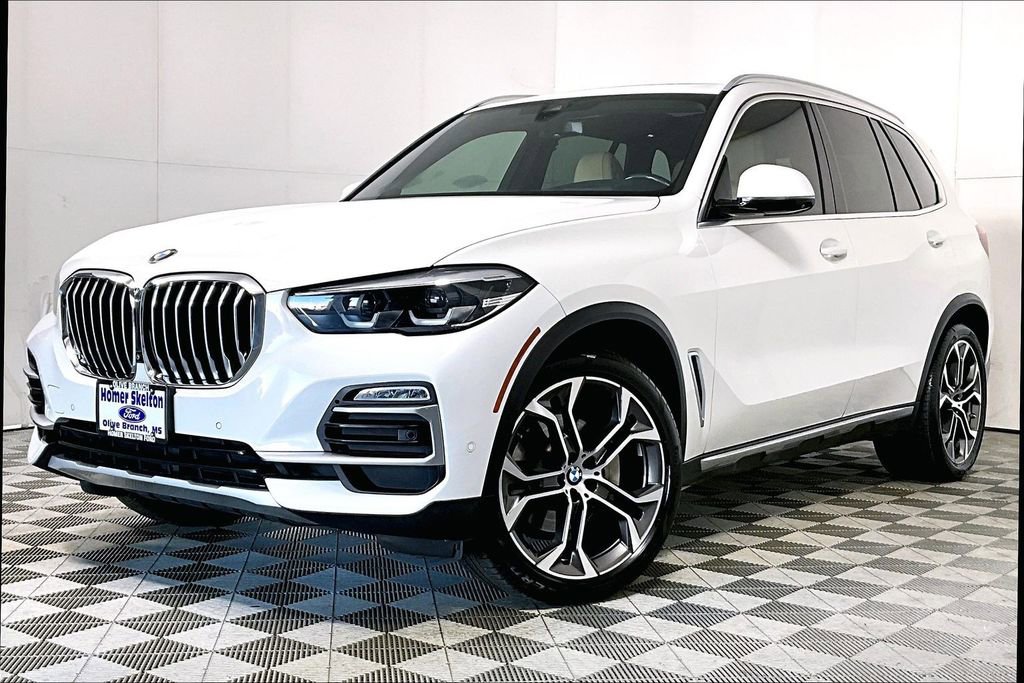 Used 2021 BMW X5 sDrive40i w/ Premium Package 2 image 2