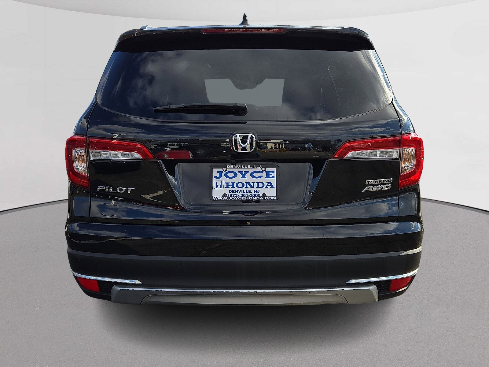 Certified 2022 Honda Pilot Touring image 9