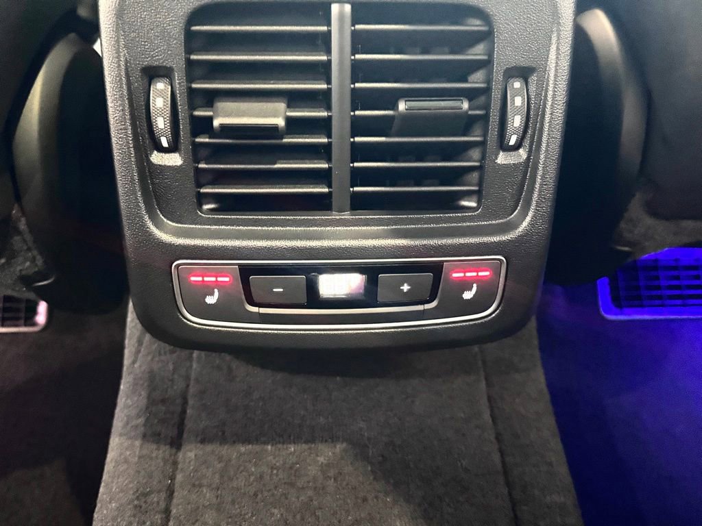 Used 2023 Audi RS e-tron GT w/ Carbon Performance Package image 30