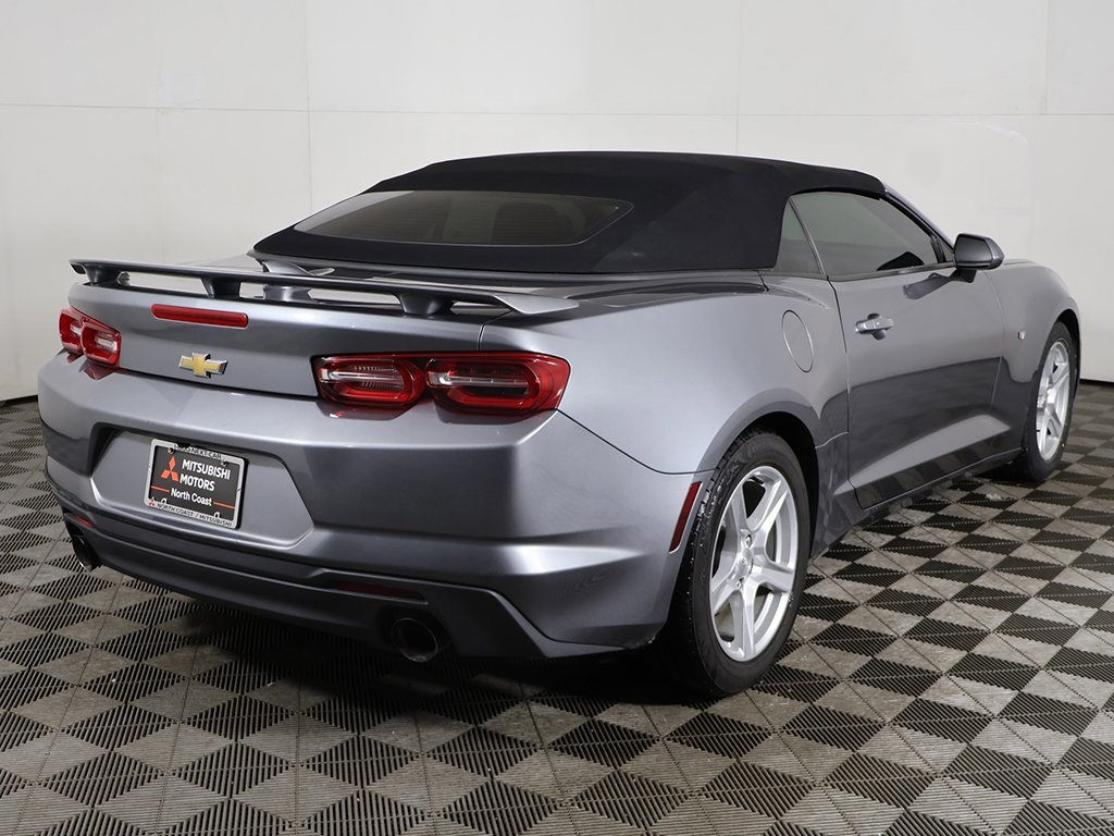 Used 2020 Chevrolet Camaro LT image 8