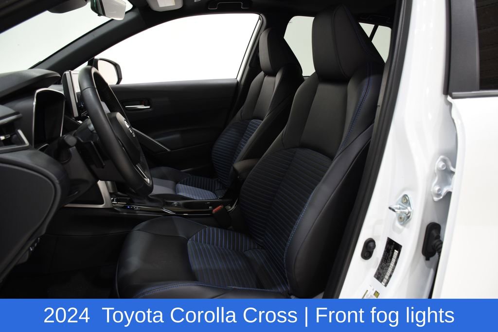 Used 2024 Toyota Corolla Cross AWD Hybrid w/ Convenience Package image 20