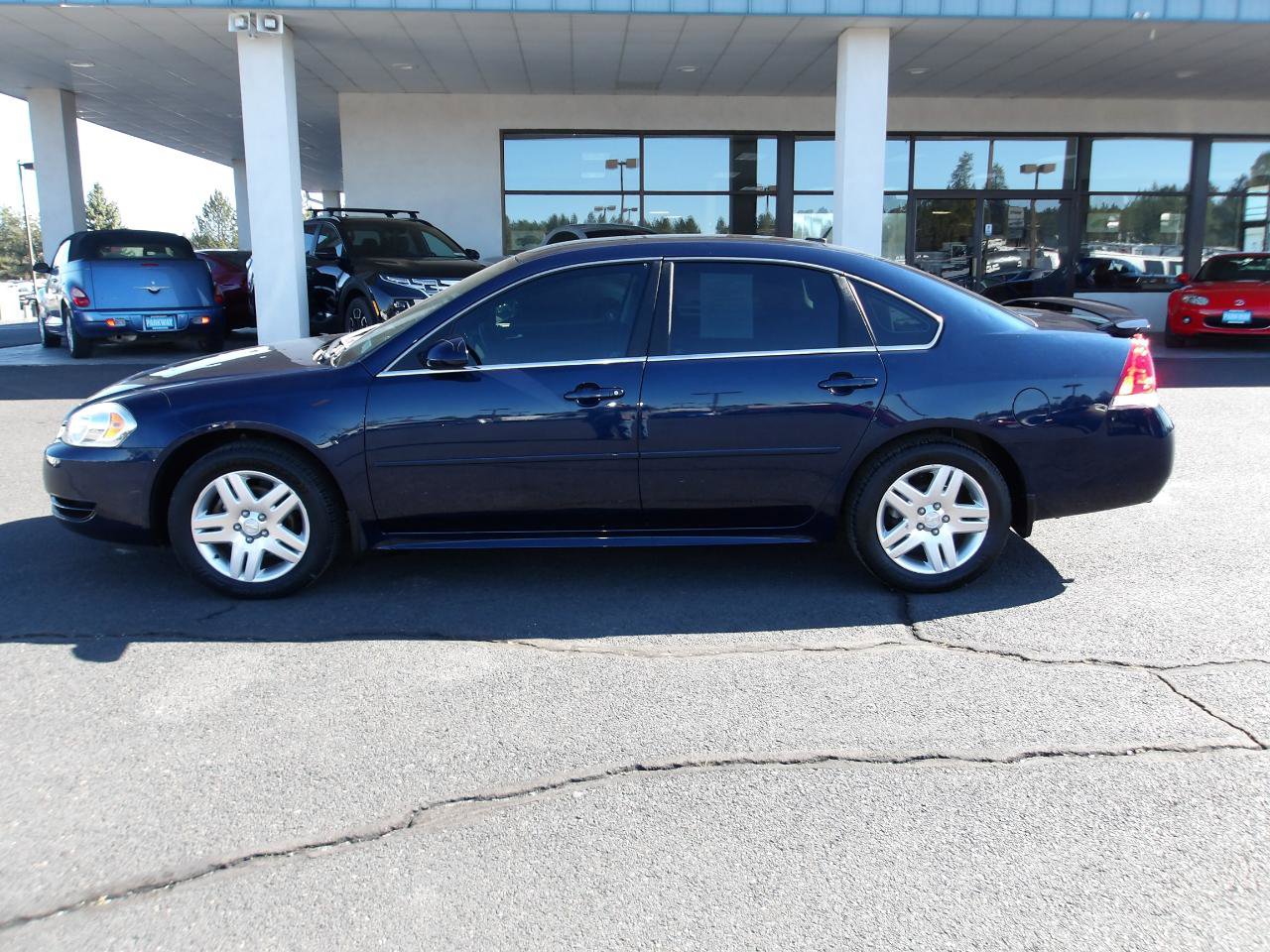 Used 2012 Chevrolet Impala LT image 2
