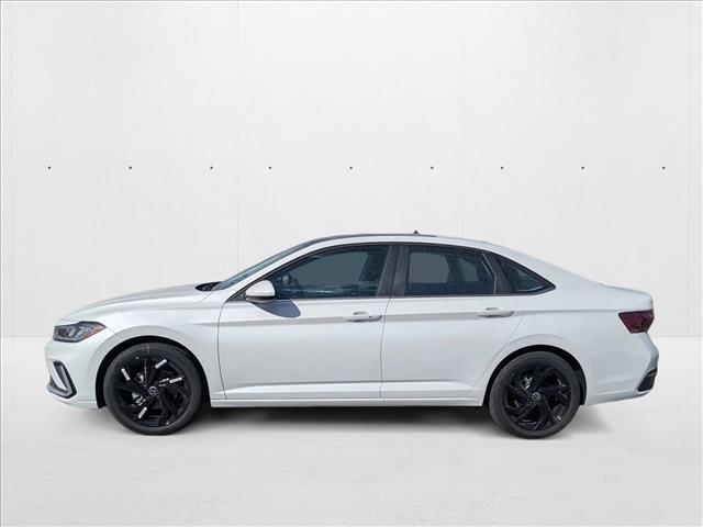 New 2025 Volkswagen Jetta SE image 10