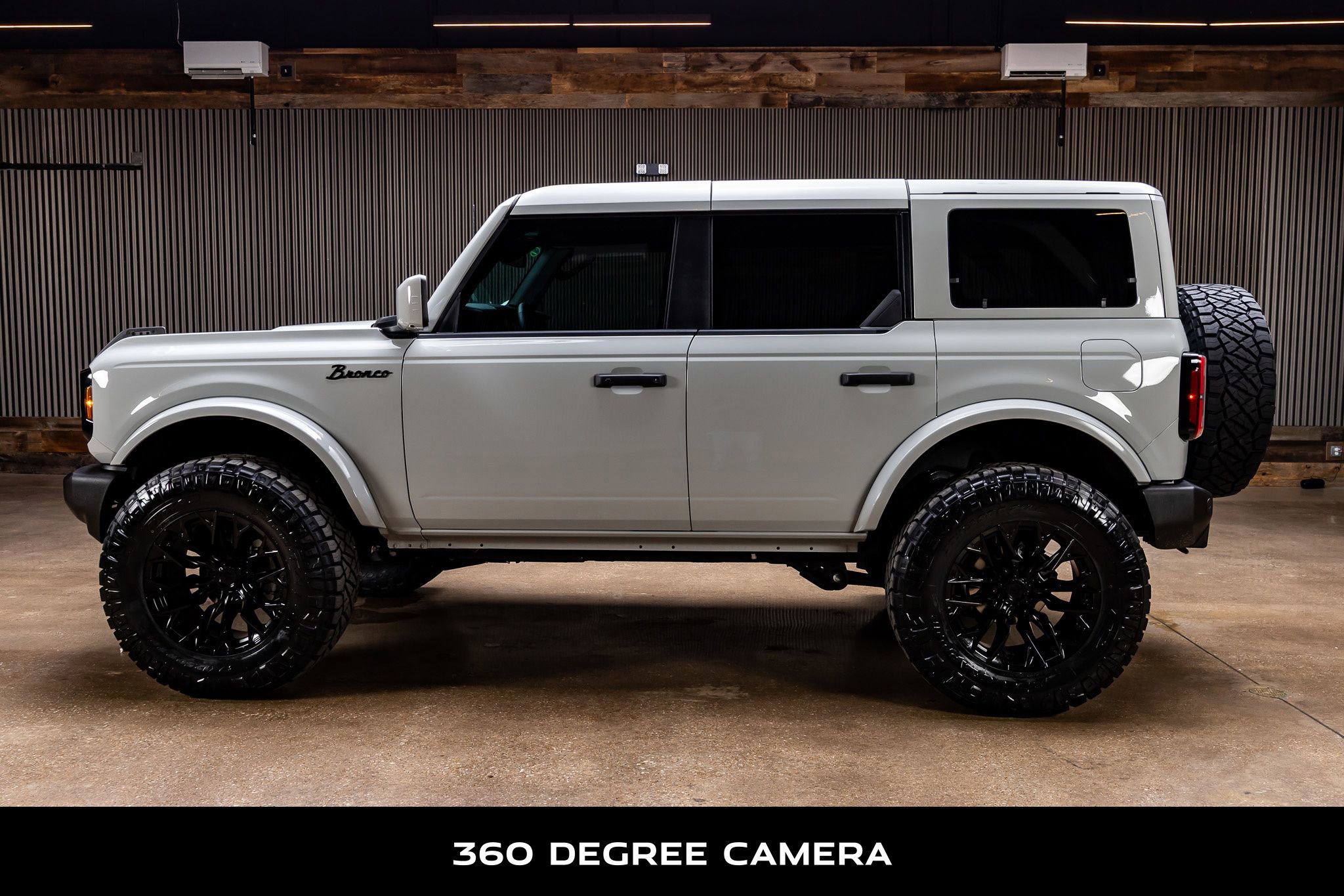 Used 2026 Ford Bronco Outer Banks AWD/4WD image 6