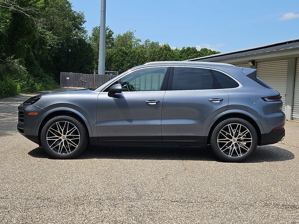New 2026 Porsche Cayenne AWD/4WD image 2