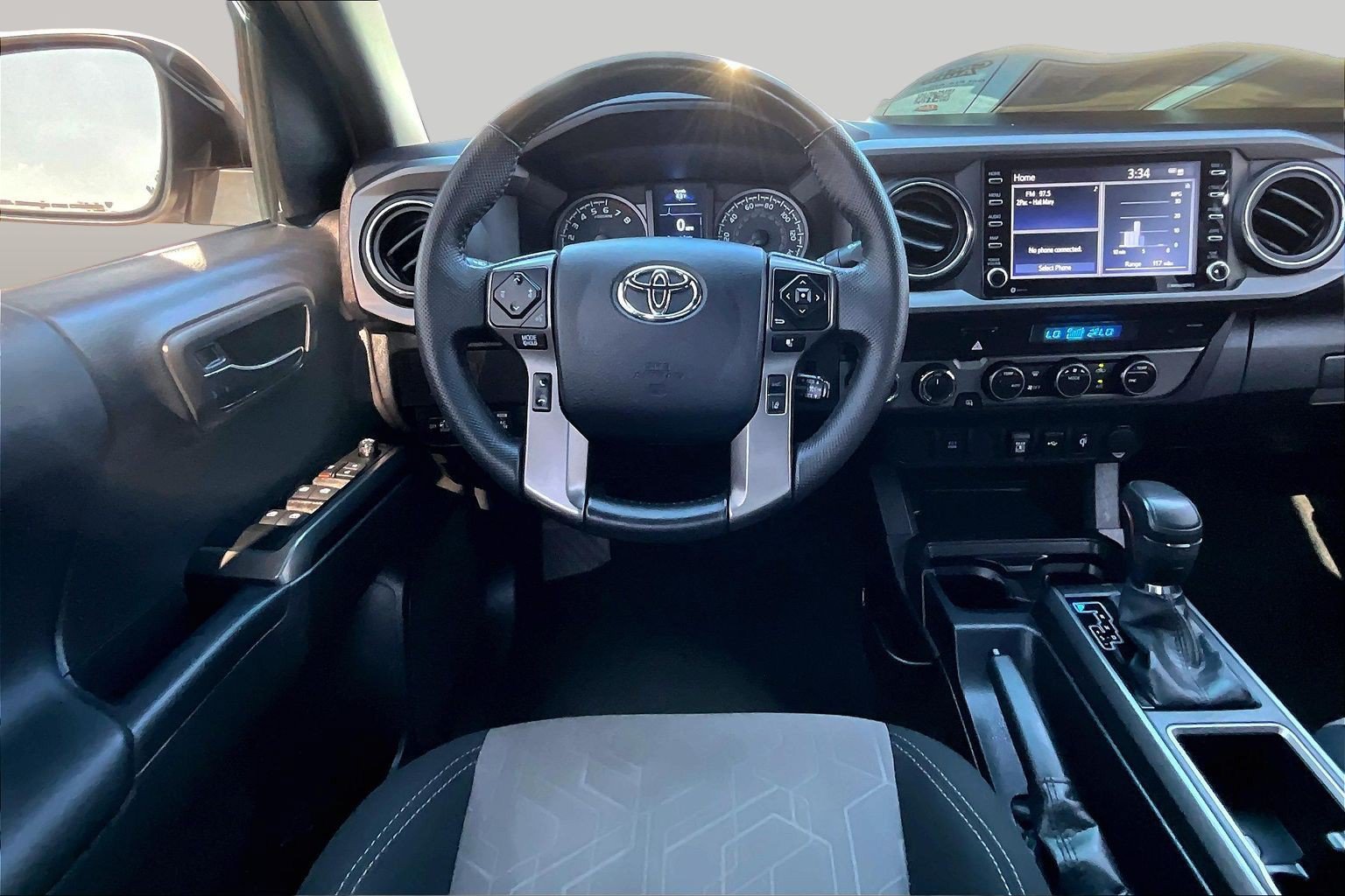 Used 2023 Toyota Tacoma TRD Sport AWD/4WD image 5