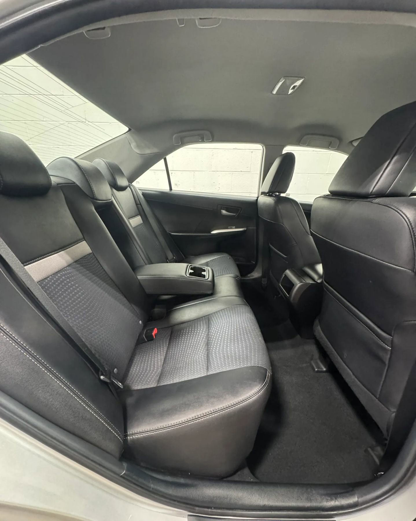 Used 2014 Toyota Camry SE image 22