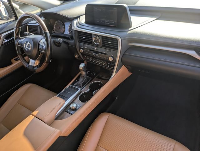Used 2022 Lexus RX 350L Premium w/ Premium Package AWD/4WD image 36