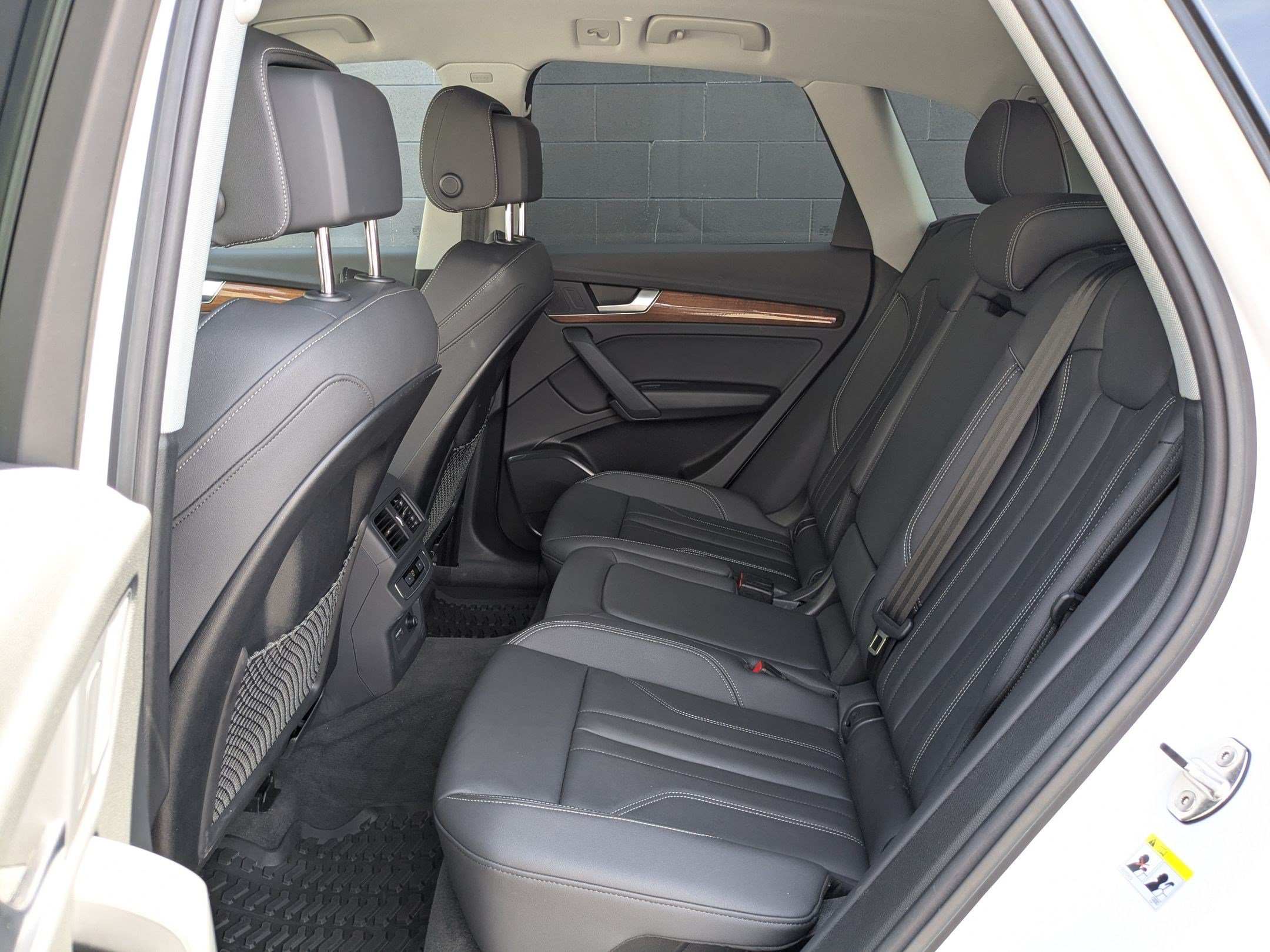 Certified 2024 Audi Q5 e Premium w/ Convenience Package AWD/4WD image 26