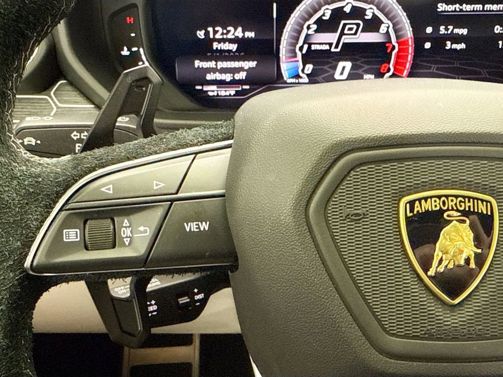 Used 2019 Lamborghini Urus AWD/4WD image 11