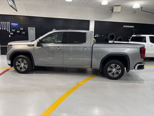 Used 2024 GMC Sierra 1500 SLT image 5