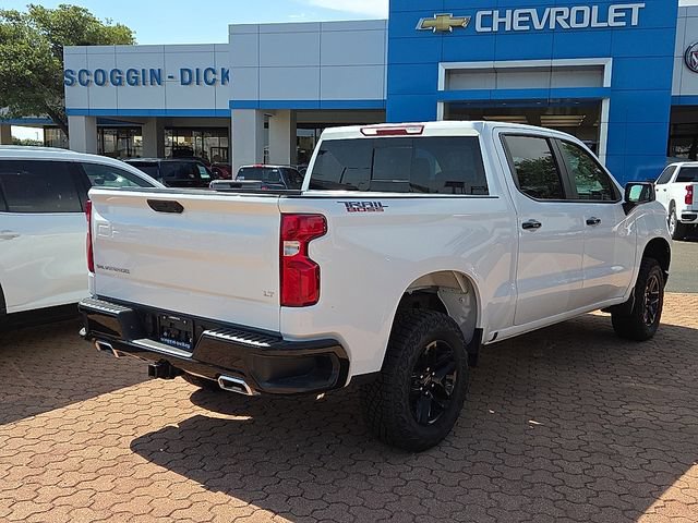 New 2026 Chevrolet Silverado 1500 LT Trail Boss w/ Convenience Package II AWD/4WD image 3