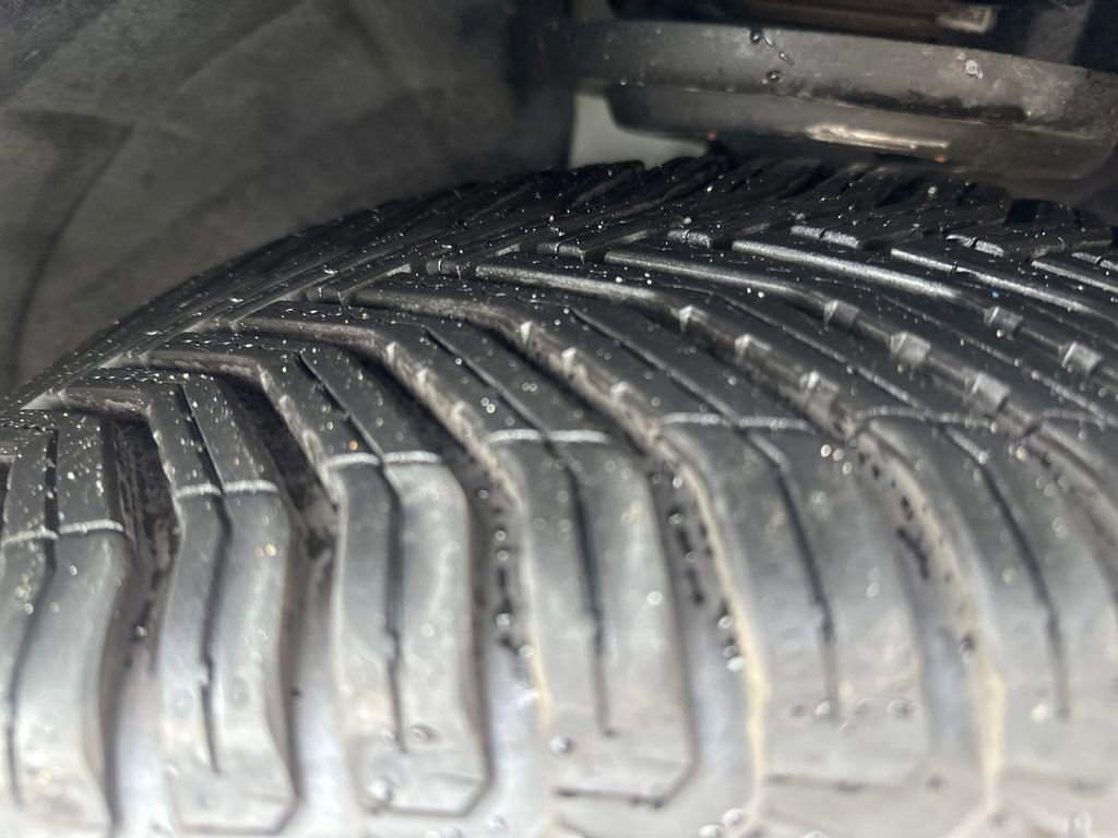 Used 2021 Cadillac XT4 Luxury image 23