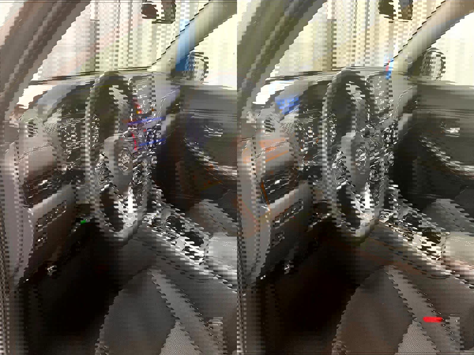 Used 2022 Nissan Sentra SV w/ Trunk Package image 8