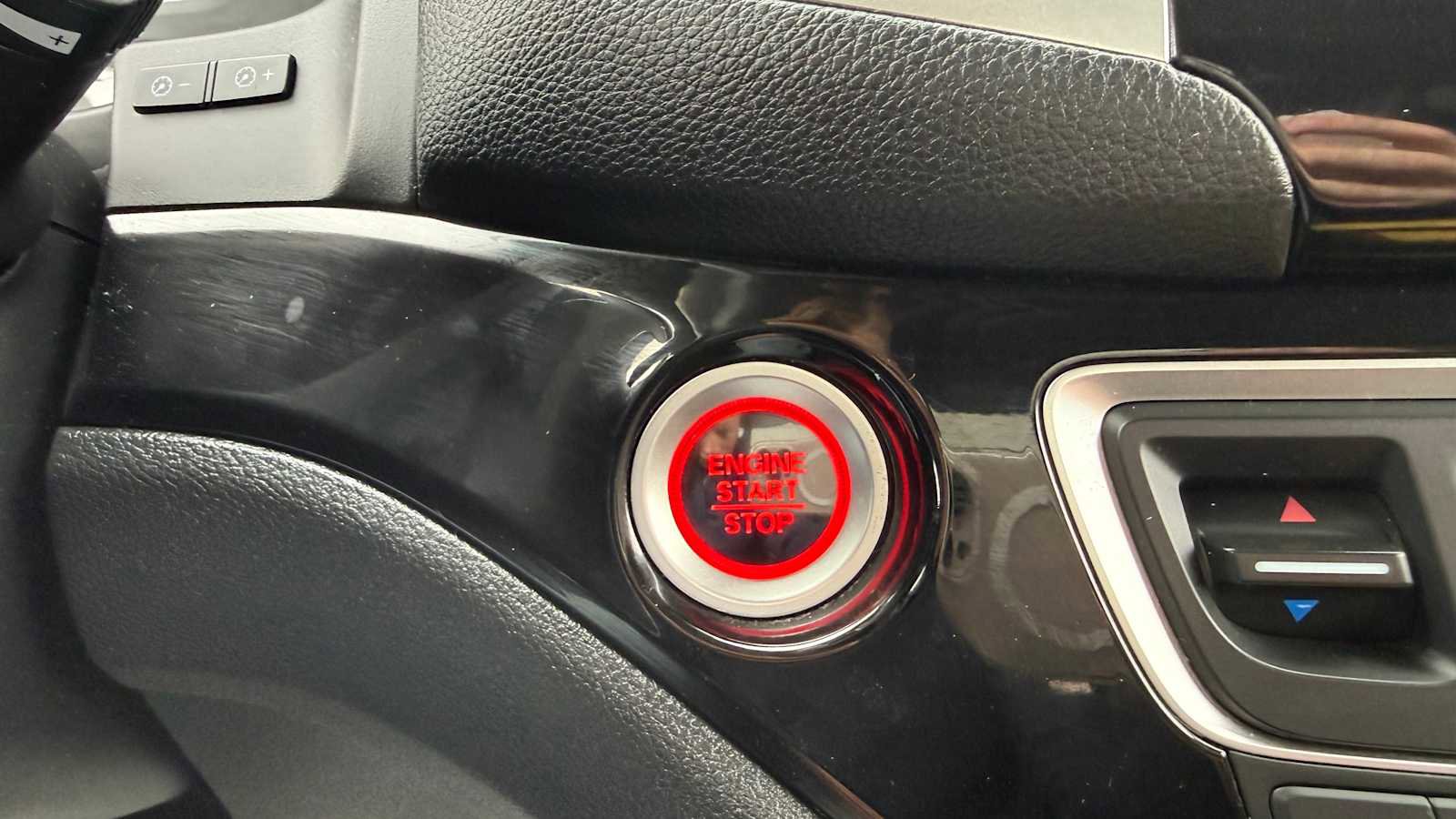 Used 2017 Honda Pilot Elite image 22