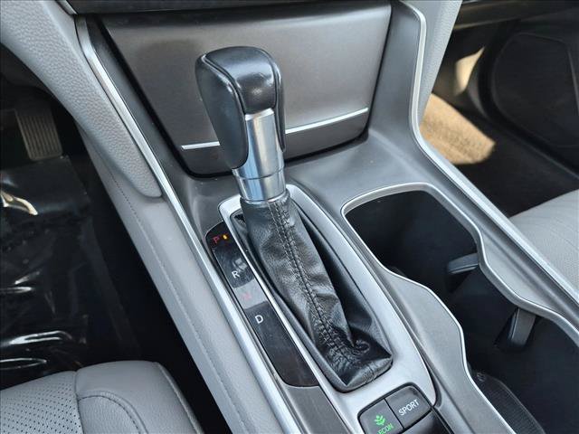 Used 2018 Honda Accord Touring image 12