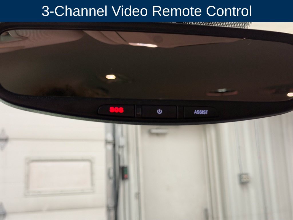Used 2022 Chrysler Pacifica Touring-L w/ Uconnect Theater Family Group FWD image 34
