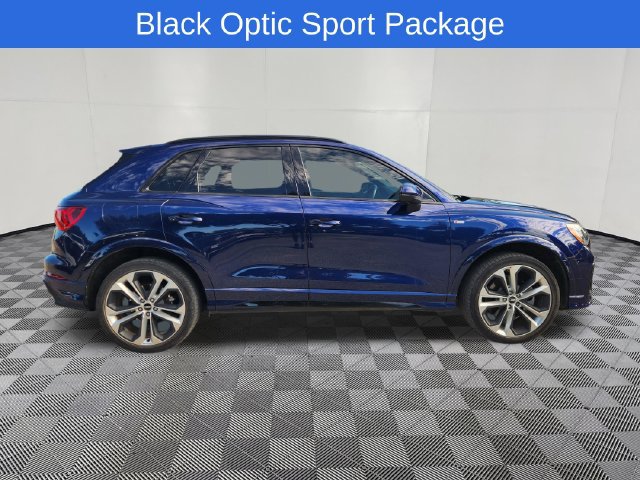 Used 2021 Audi Q3 2.0T Premium w/ Convenience Package AWD/4WD image 4