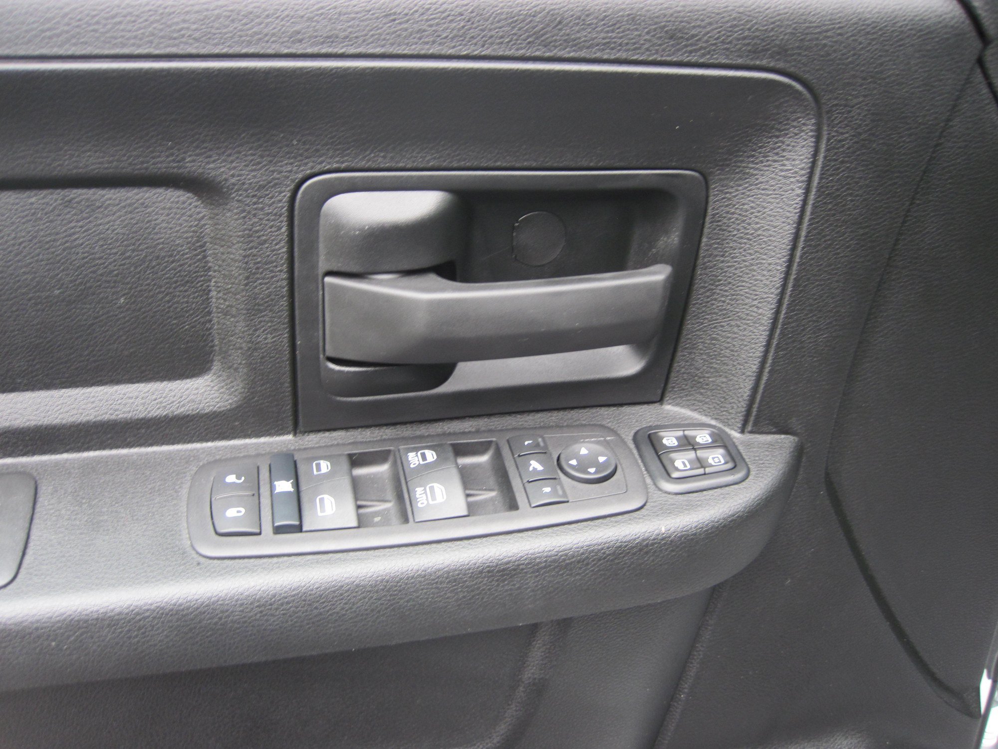 Used 2024 RAM 2500 Tradesman AWD/4WD image 13