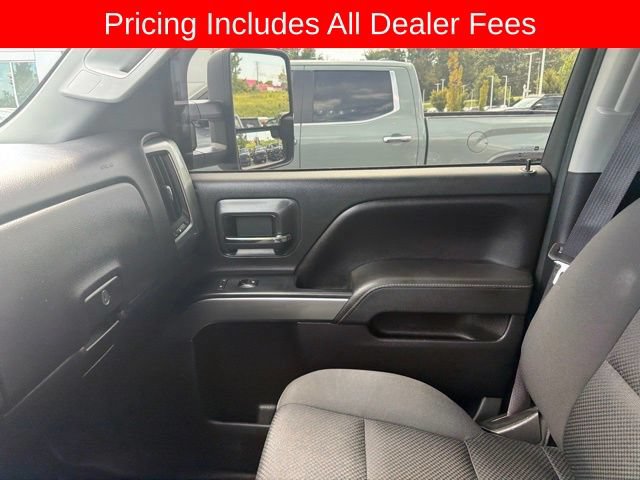 Used 2015 Chevrolet Silverado 2500 LT w/ LT Convenience Package AWD/4WD image 11