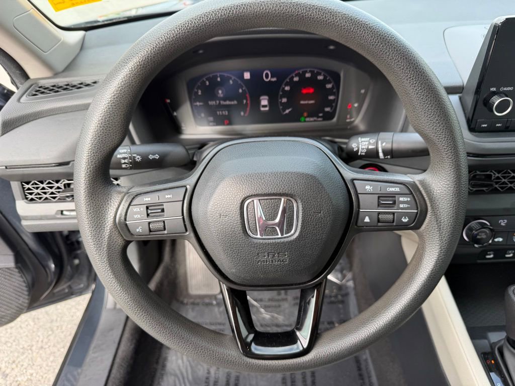 Used 2023 Honda Accord LX image 21
