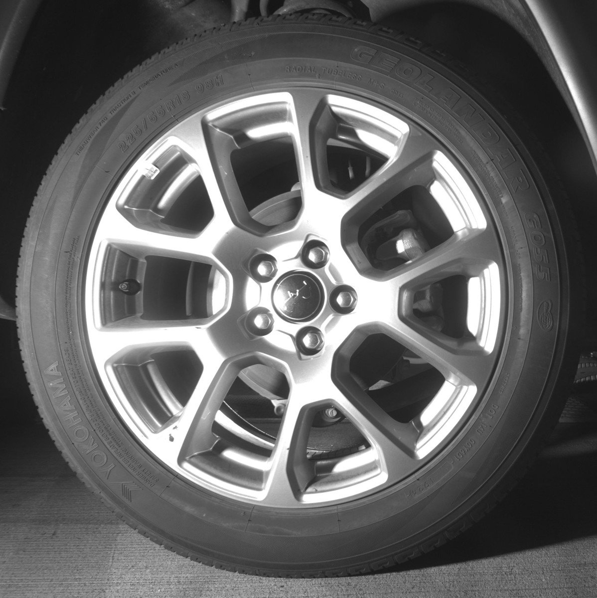 Used 2025 Jeep Compass Limited image 15