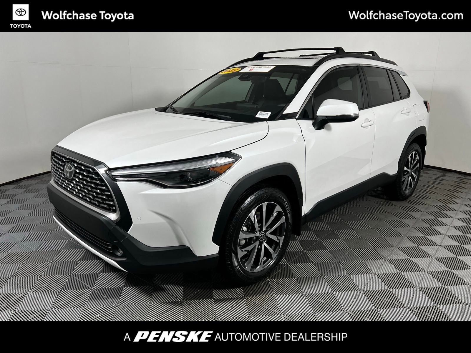 Used 2022 Toyota Corolla Cross XLE