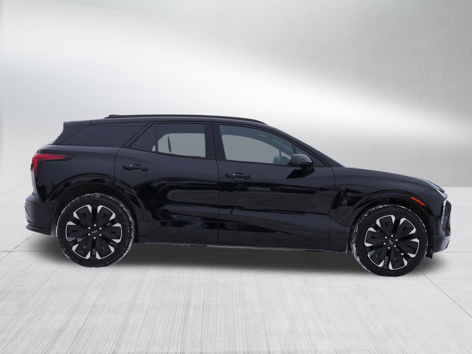 Used 2024 Chevrolet Blazer EV RS image 8