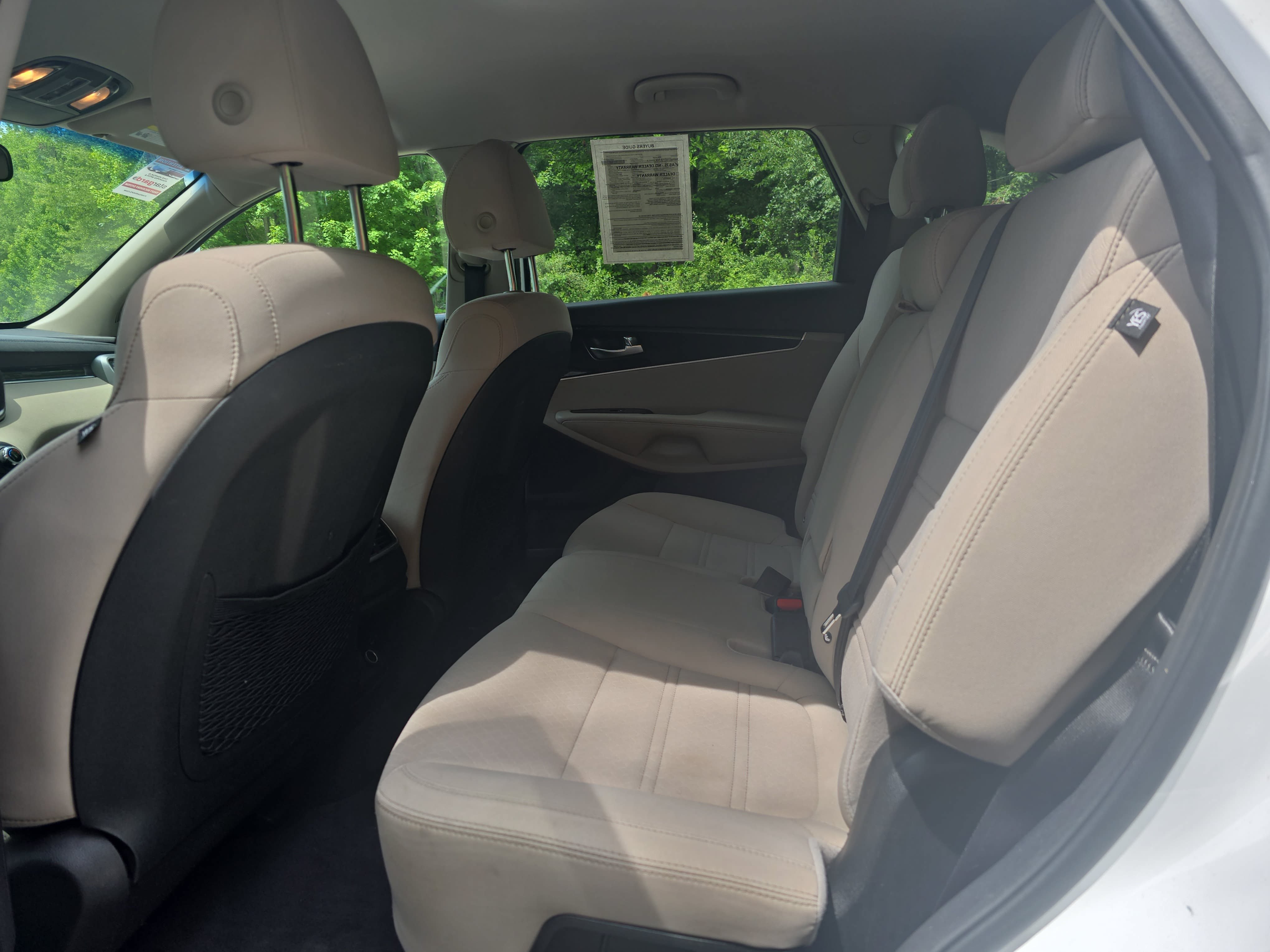 Used 2019 Kia Sorento FWD image 13