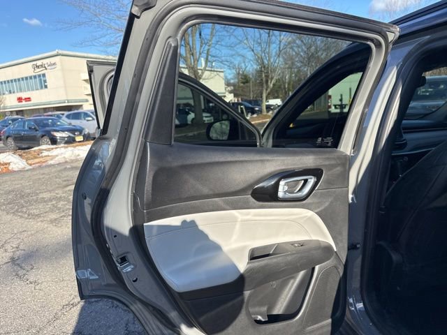 Certified 2023 Jeep Compass Limited image 33