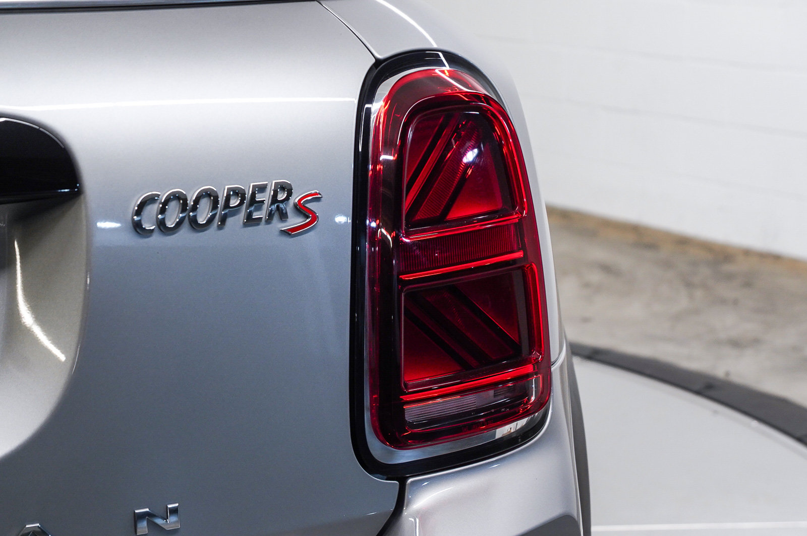 Certified 2024 MINI Cooper Countryman S FWD image 7