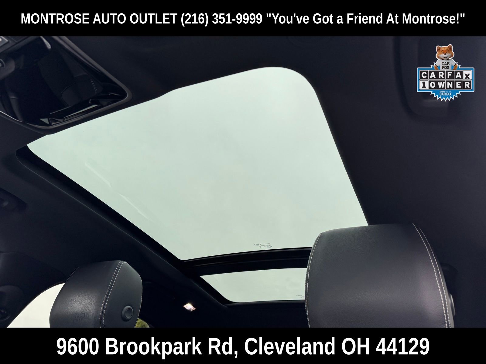 Used 2023 Land Rover Range Rover Velar R-Dynamic S image 29