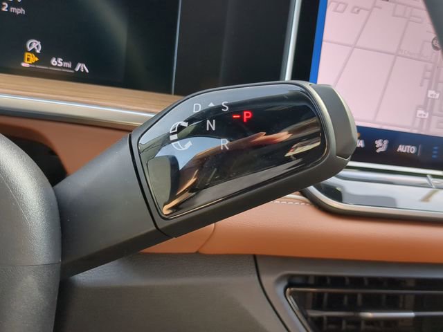 New 2026 Volkswagen Tiguan SEL R-Line image 27