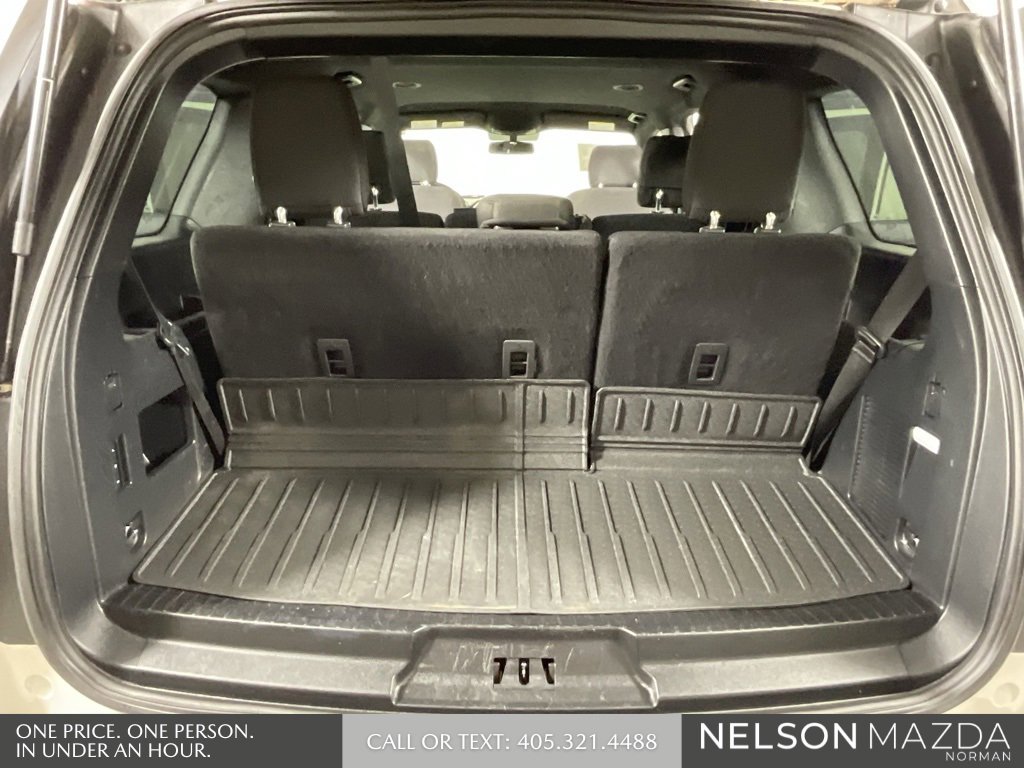 Used 2019 Ford Expedition XLT image 14