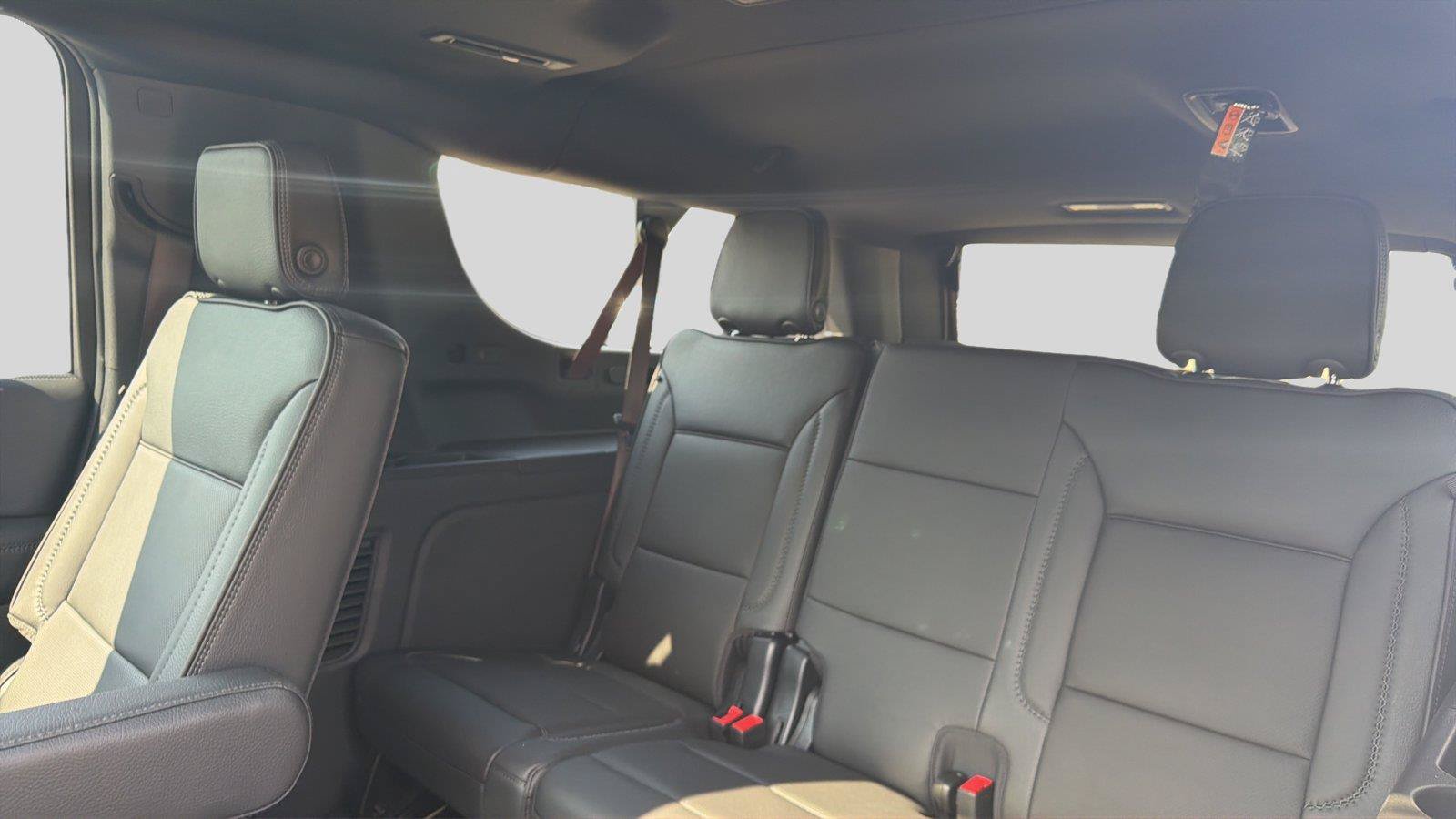 New 2026 GMC Yukon XL Denali w/ Denali Reserve Package AWD/4WD image 21