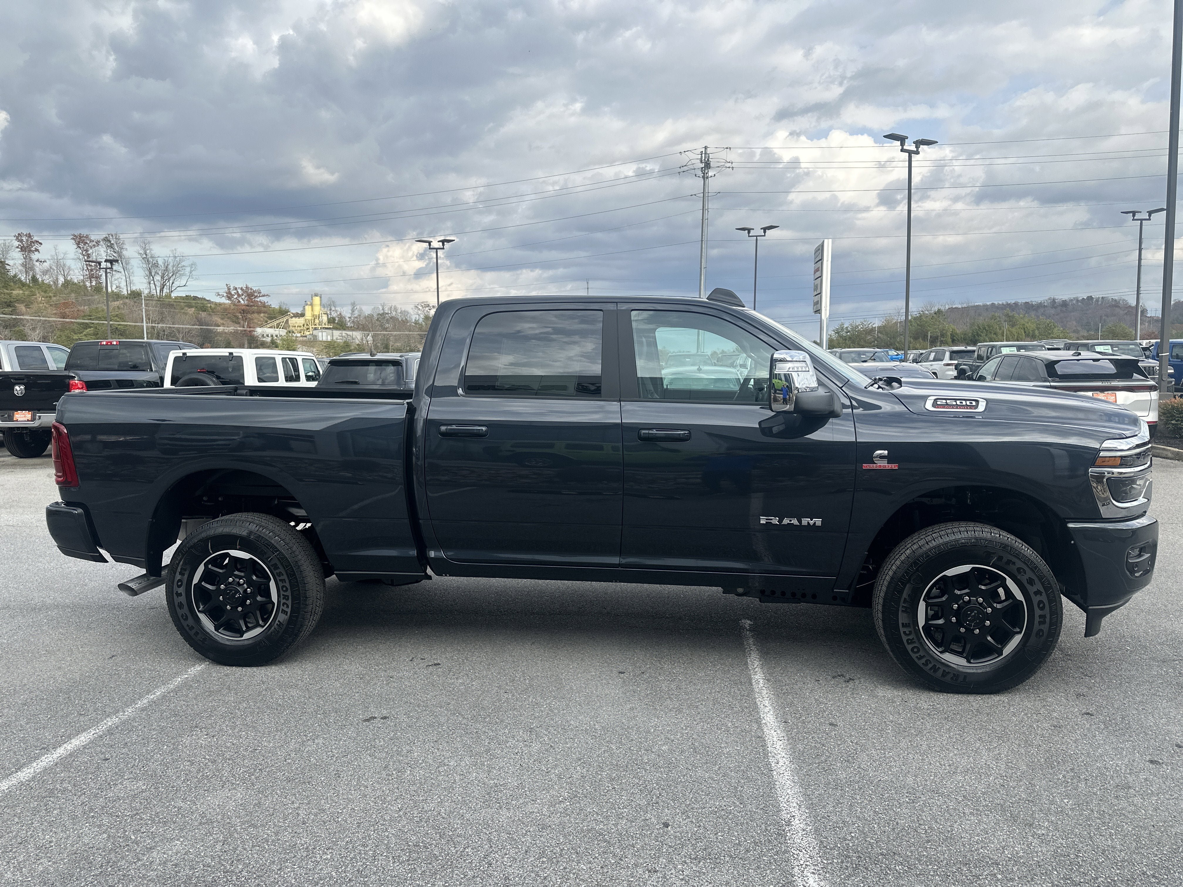 New 2026 RAM 2500 Laramie AWD/4WD image 6