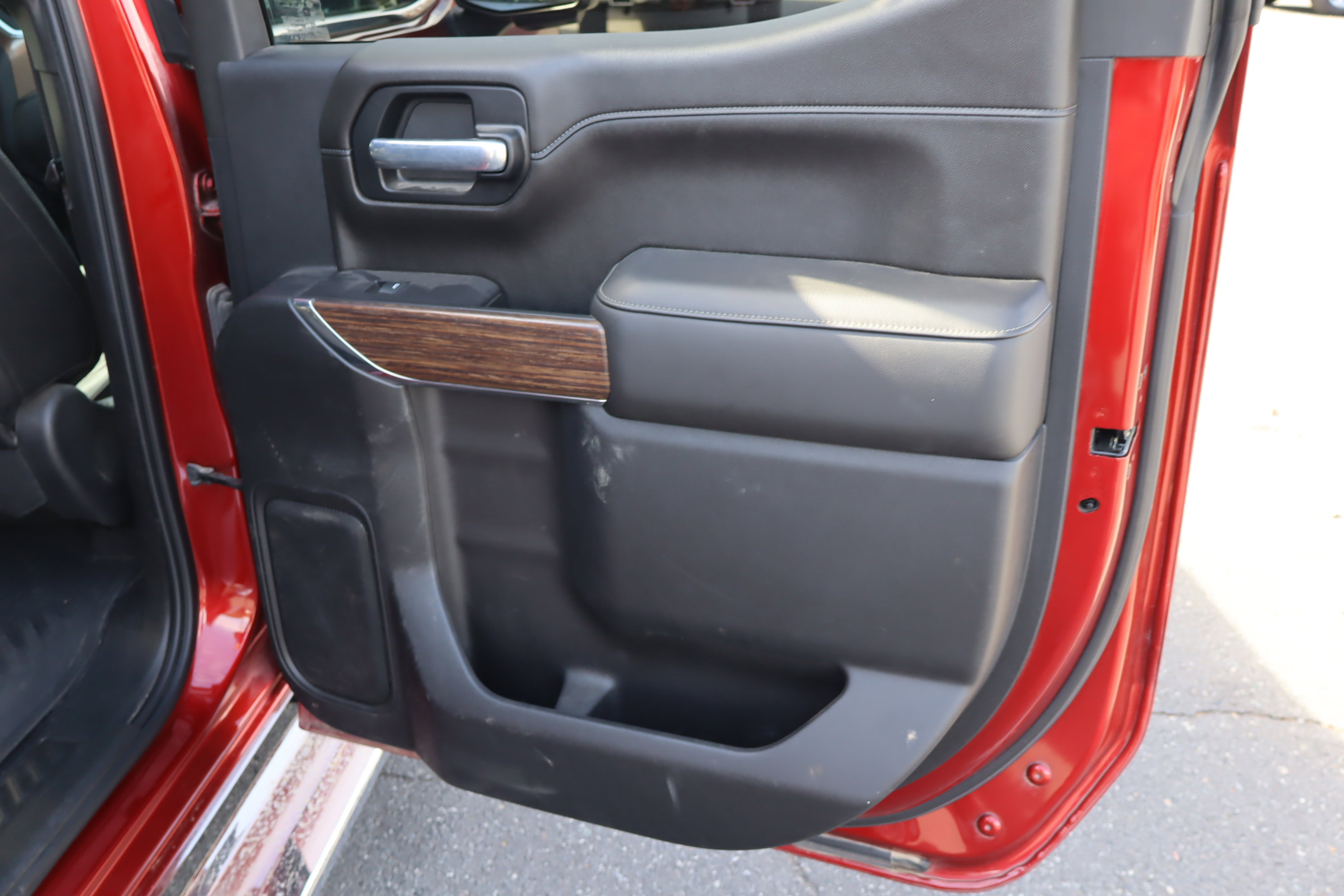 Used 2021 Chevrolet Silverado 1500 High Country image 35