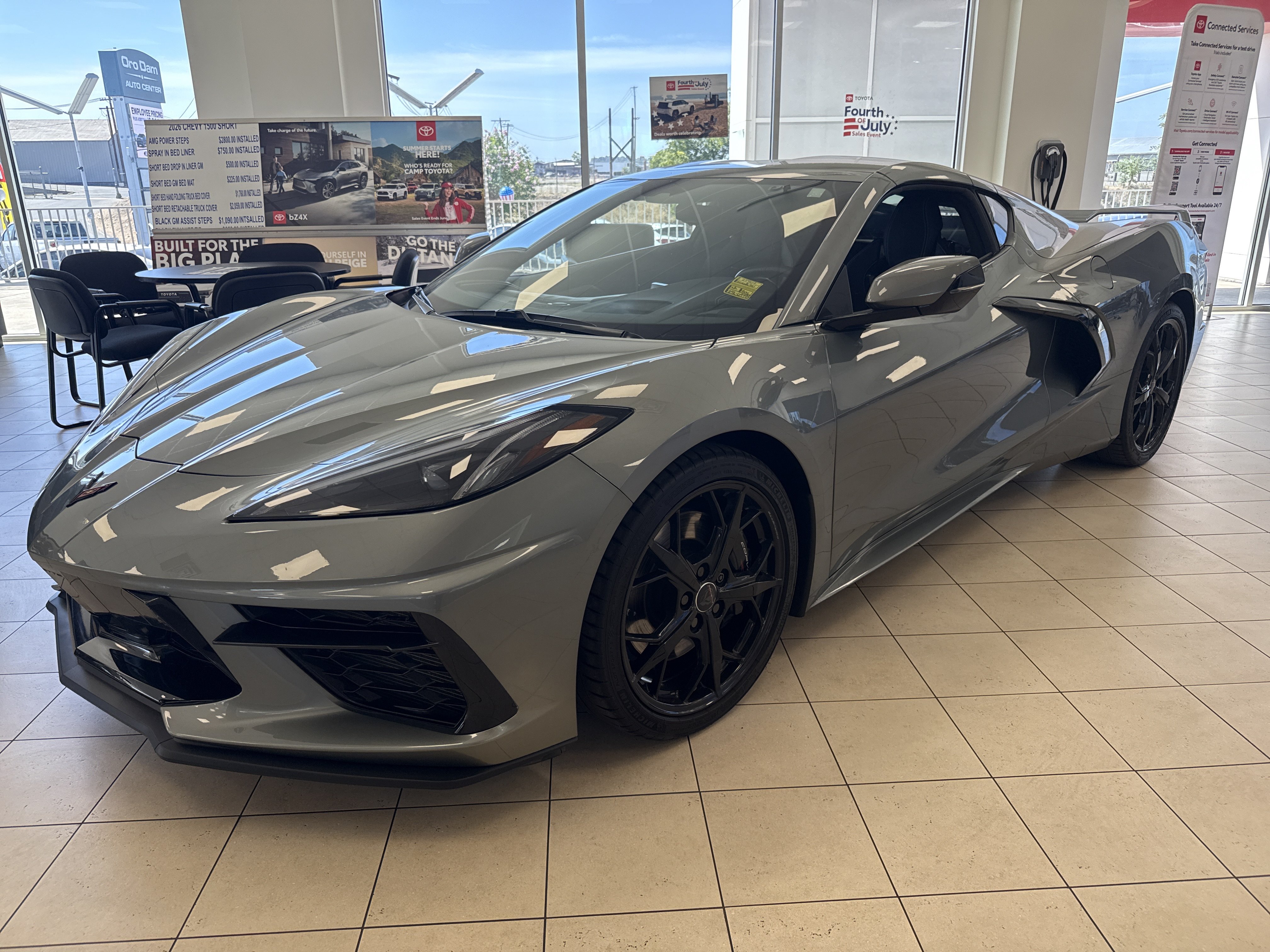 Used 2022 Chevrolet Corvette Stingray Premium Cpe w/ Z51 Performance Package
