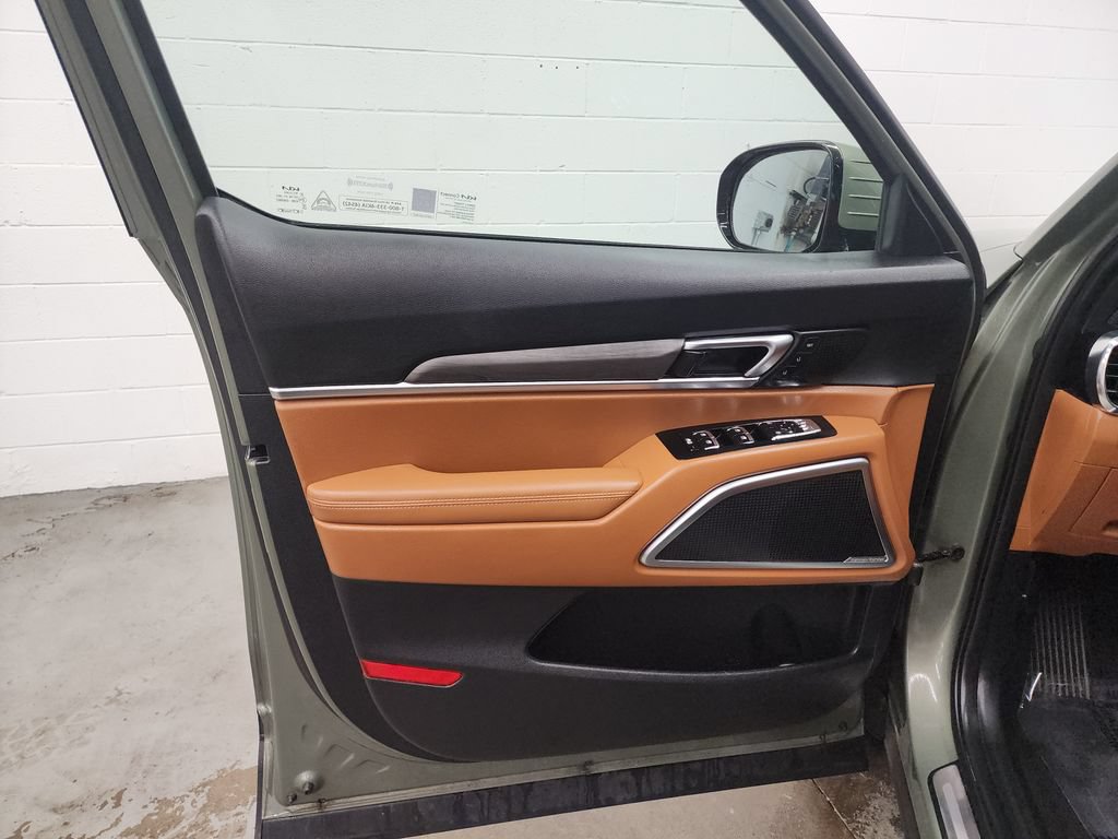 Used 2024 Kia Telluride SX X-Line AWD/4WD image 9