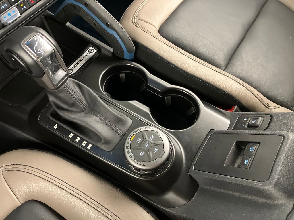 Used 2023 Ford Bronco Wildtrak image 27