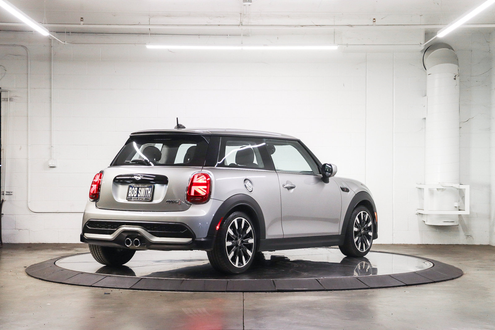 Used 2024 MINI Cooper S FWD image 6
