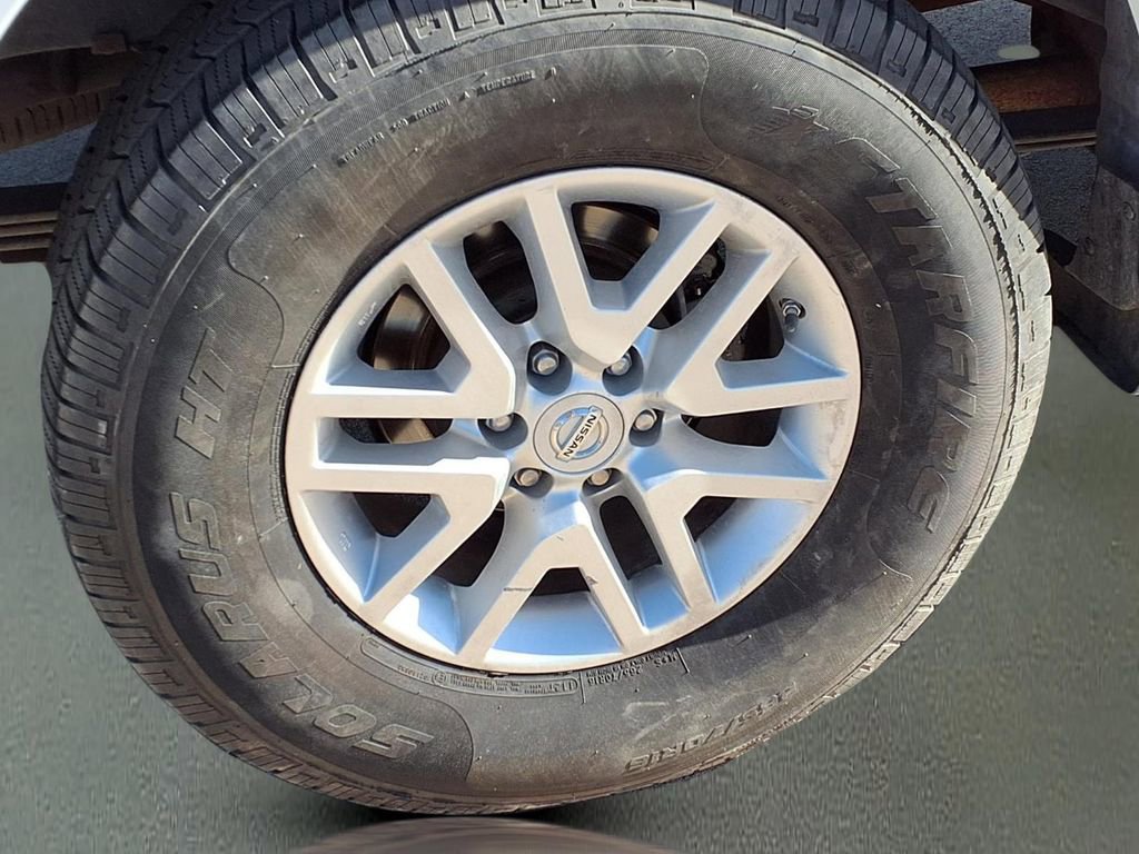 Used 2019 Nissan Frontier SV image 25