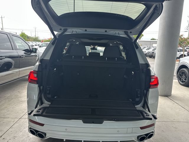 Used 2021 BMW ALPINA XB7 AWD/4WD image 27