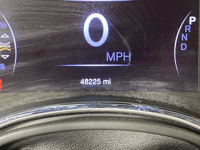 Used 2020 Jeep Grand Cherokee Limited AWD/4WD image 18