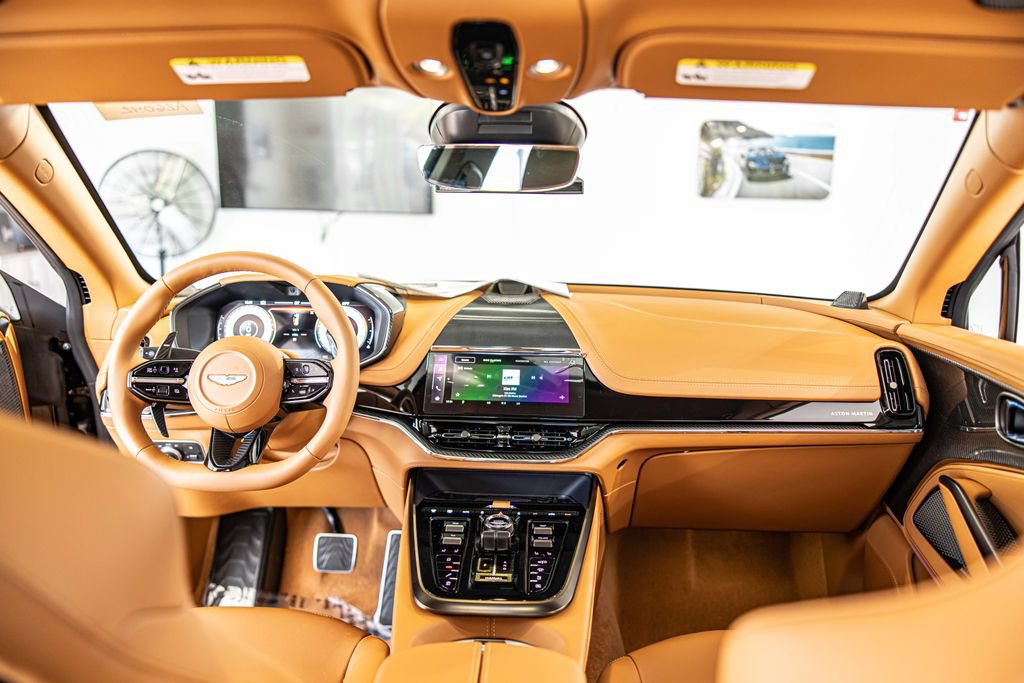 New 2026 Aston Martin DBX S AWD/4WD image 43