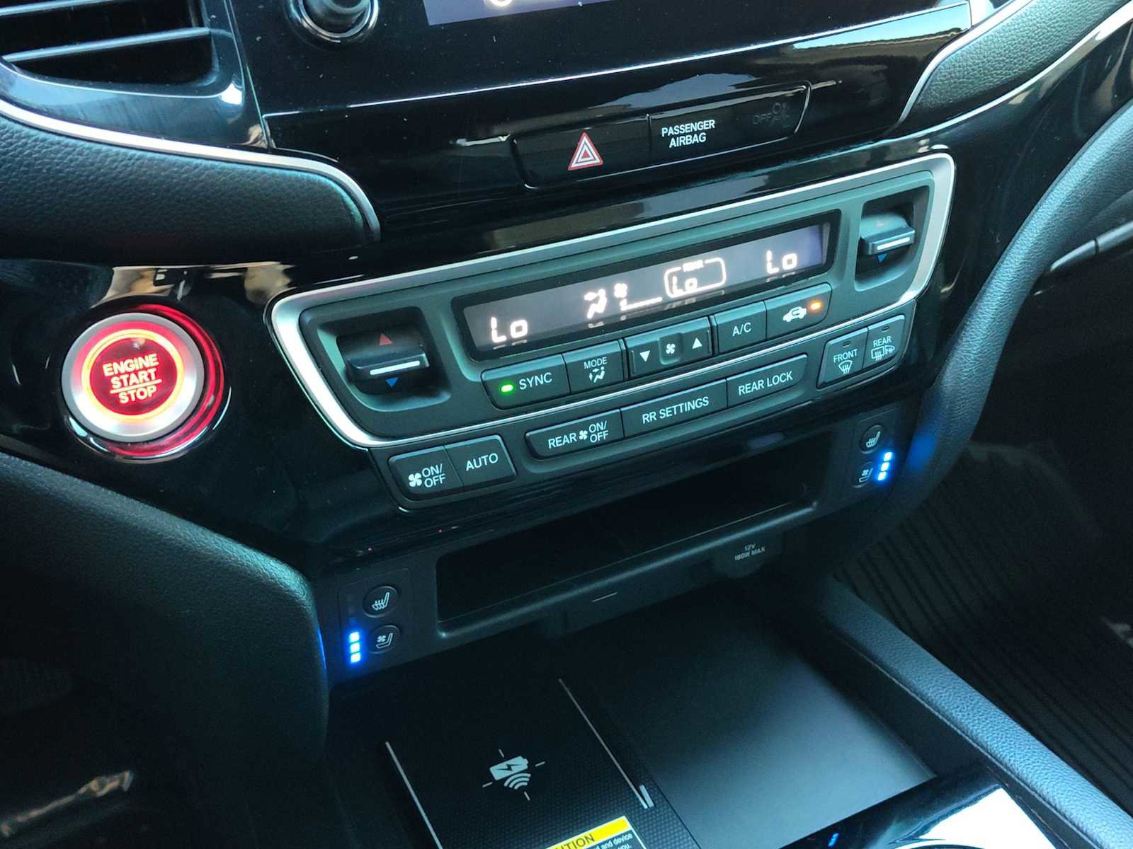 Used 2024 Honda Passport Black Edition image 25