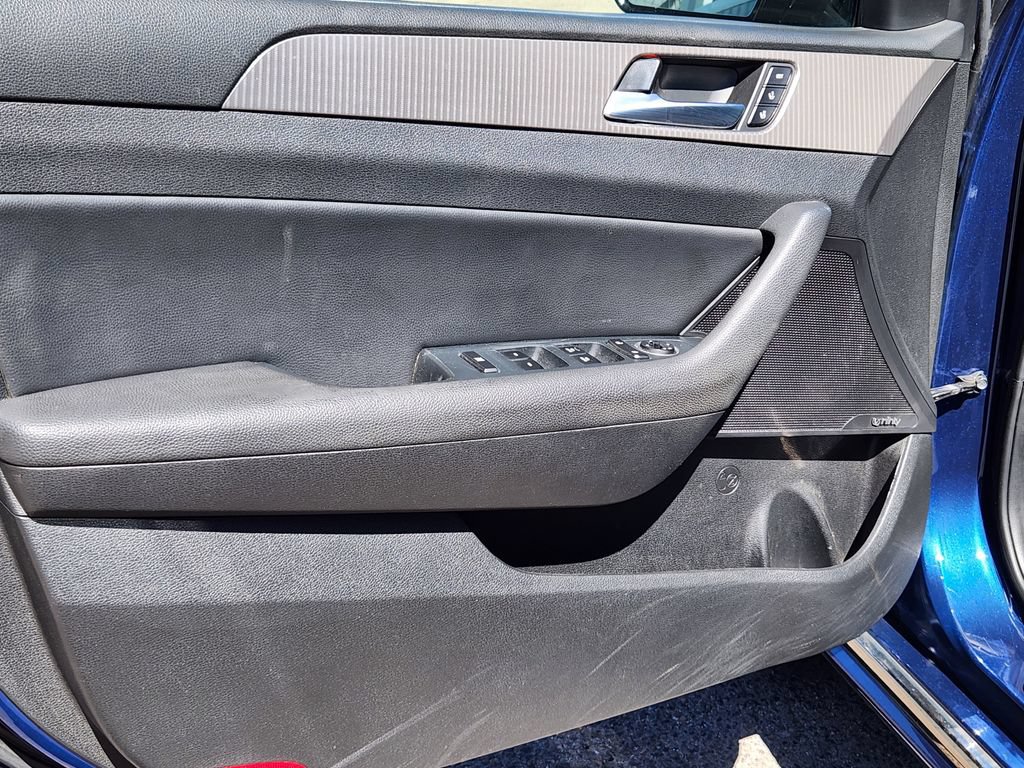 Used 2019 Hyundai Sonata Limited FWD image 20