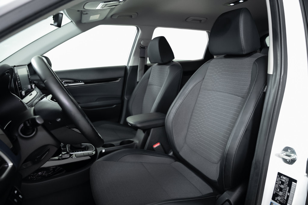 Used 2023 Kia Seltos S FWD image 19