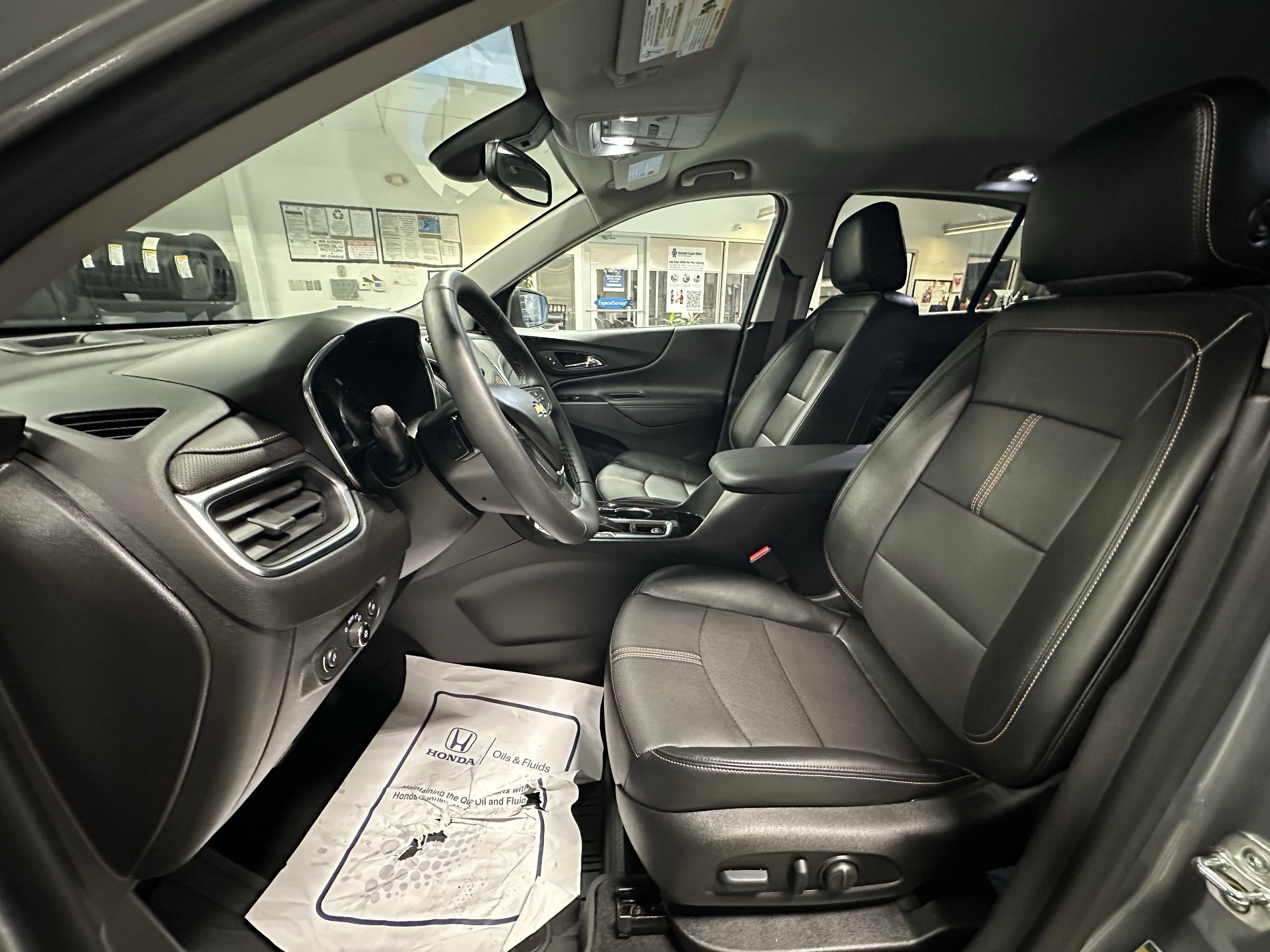 Used 2024 Chevrolet Equinox Premier image 9