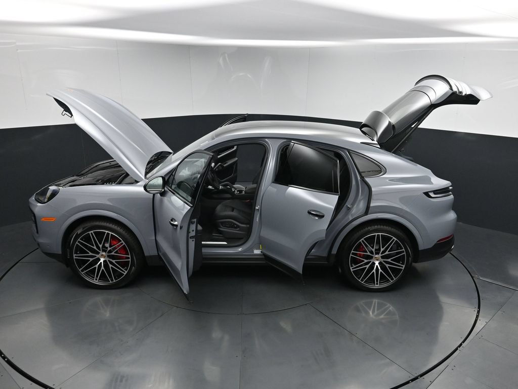 New 2026 Porsche Cayenne S AWD/4WD image 31